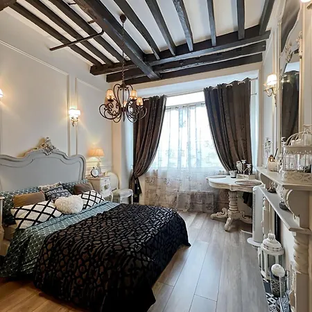 A Deux Pas De Gare Du Nord Aparthotel 2*