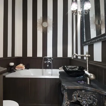 Aparthotel A Deux Pas De Gare Du Nord Paris